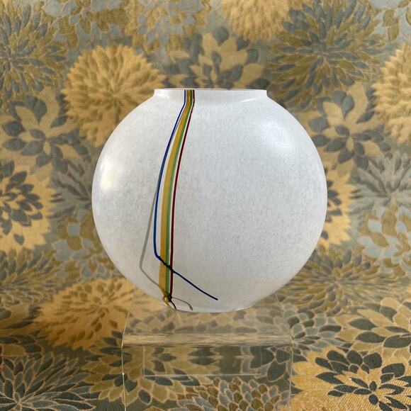 Kosta Boda Bertil Vallien Art Glass Vase #48224 – White with Rainbow Stripes - Picture 1 of 9